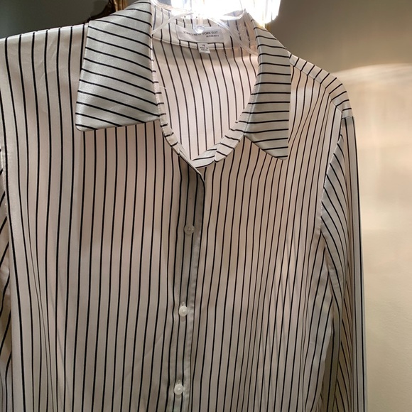 Jone New York Blouse Strip black in white.Excellent condition - Picture 13 of 16